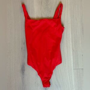 NWOT SKIMS red fits everybody square neck bodysuit small